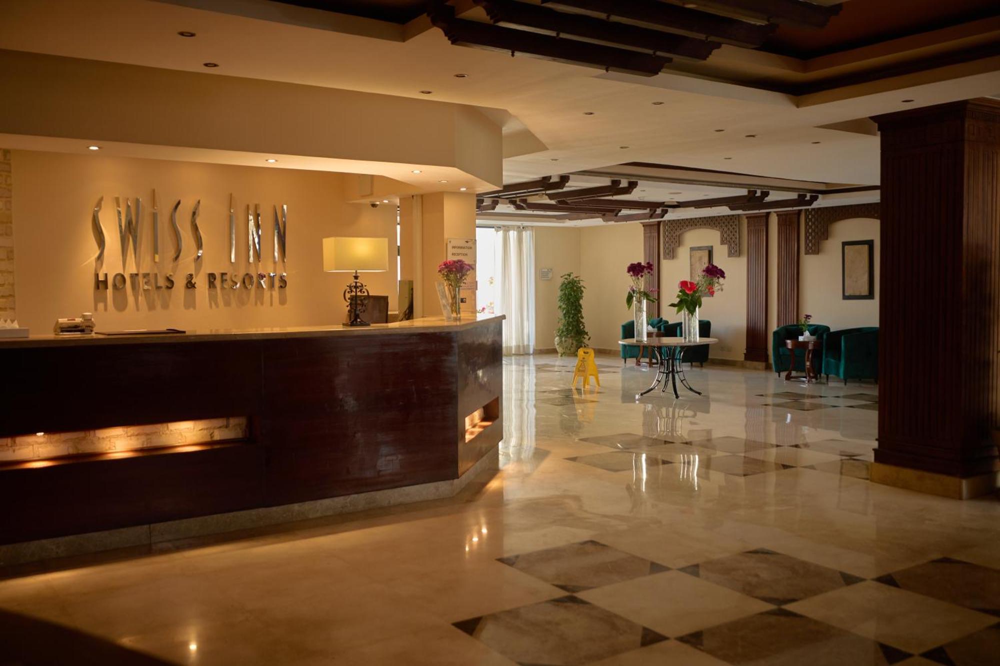 Swiss Inn Plaza Hotel 6th of October City Exterior photo